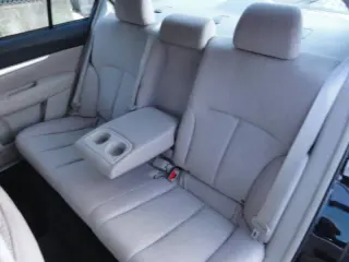 2013 Subaru Legacy 2.5i Premium