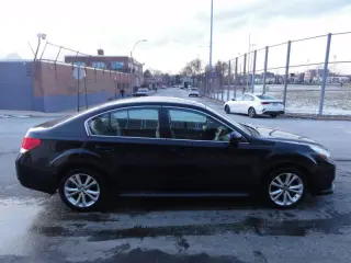 2013 Subaru Legacy 2.5i Premium