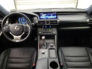 Lexus IS 250 2015 Crafted Line 4dr Sedan