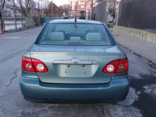 2007 Toyota Corolla LE