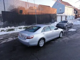 2009 Toyota Camry Hybrid