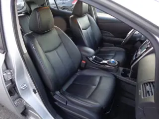 2017 Nissan LEAF SL