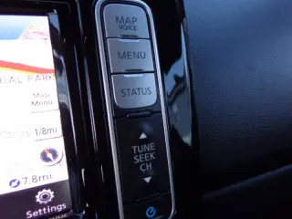 2017 Nissan LEAF SV