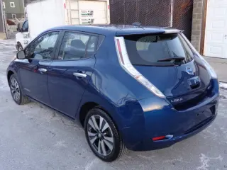 2017 Nissan LEAF SV