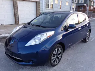 2017 Nissan LEAF SV