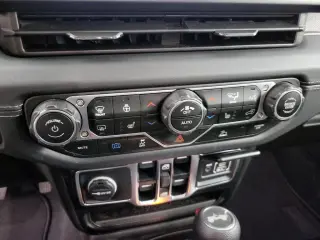 Jeep Wrangler 2025 4x4 Sahara 4xe 4dr SUV