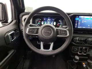 Jeep Wrangler 2025 4x4 Sahara 4xe 4dr SUV