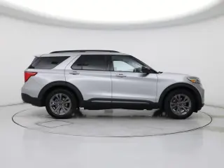 Ford Explorer 2023 XLT 4dr SUV