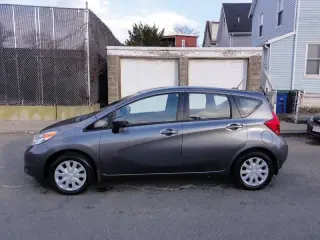 2016 Nissan Versa Note SV
