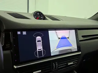 Porsche Cayenne 2021 AWD 4dr SUV