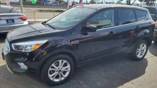 2019 Ford Escape SE