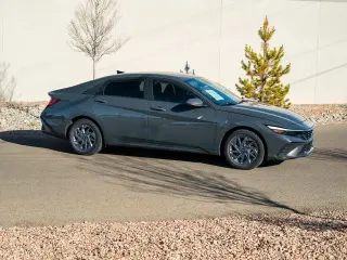 2024 Hyundai Elantra Hybrid Blue