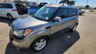 2011 Kia Soul !