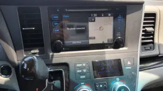 2015 Toyota Sienna XLE Premium 8-Passenger