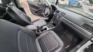 2017 Volkswagen Passat 1.8T SE