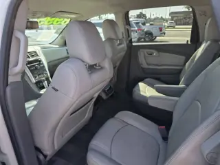 2011 Chevrolet Traverse LT