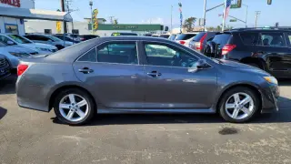 2012 Toyota Camry SE