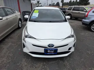 2016 Toyota Prius Two