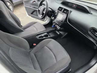 2016 Toyota Prius Two