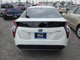 2016 Toyota Prius Two