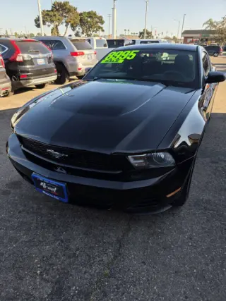 2010 Ford Mustang V6 Premium