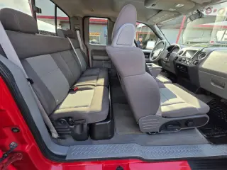 2005 Ford F-150 XLT