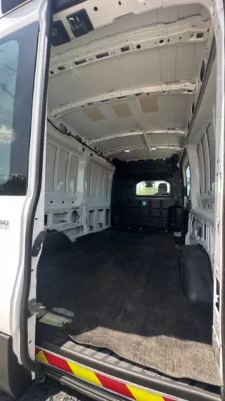 2021 Ford Transit 250