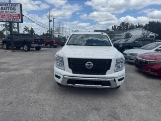 2021 Nissan Titan SV