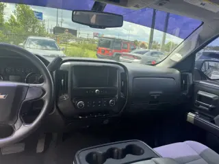 2017 Chevrolet Silverado 1500 Custom