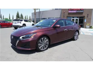 2023 Nissan Altima 2.5 SL