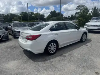 2019 Subaru Legacy 2.5i