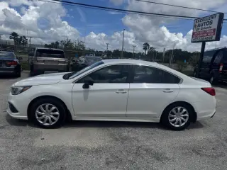 2019 Subaru Legacy 2.5i