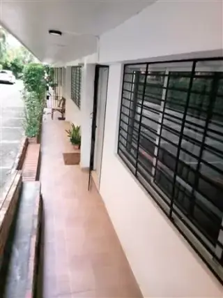 Edificio comercial residencial