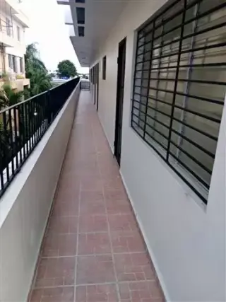 Edificio comercial residencial