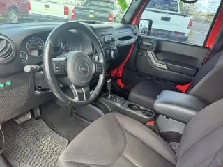 2013 Jeep Wrangler Unlimited Sport