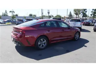 2023 Kia K5 LXS