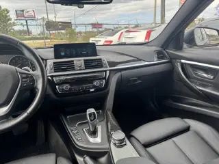 2017 BMW 3 Series 330i xDrive