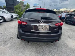 2014 Infiniti QX70
