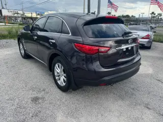 2014 Infiniti QX70