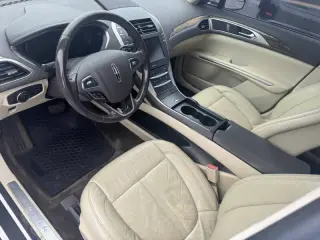 2015 Lincoln MKZ