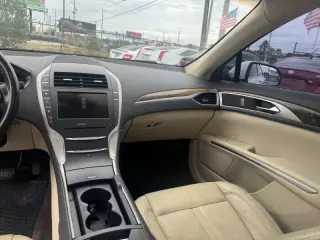 2015 Lincoln MKZ