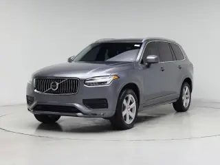 Volvo XC90 2020 AWD T6 Momentum SUV de 7 pasajeros 4 puertas