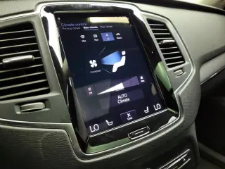 Volvo XC90 2020 AWD T6 Momentum SUV de 7 pasajeros 4 puertas