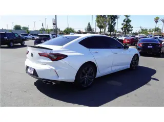 2022 Acura TLX w/A-Spec Package