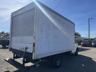 2004 GMC Savana 3500