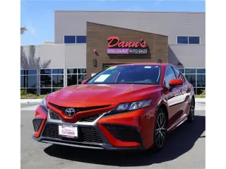 2023 Toyota Camry SE Sedan 4D