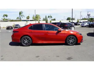 2023 Toyota Camry SE Sedan 4D