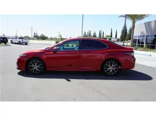 2023 Toyota Camry SE Sedan 4D