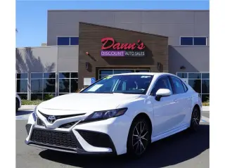 2024 Toyota Camry SE Sedan 4D
