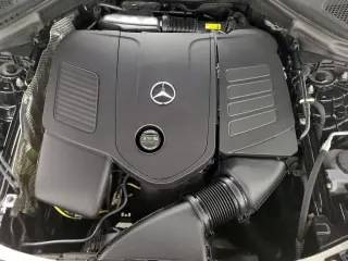 Mercedes-Benz GLC 2024 GLC 300 4dr SUV